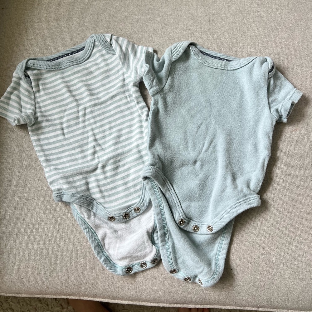 Newborn Onesie Lot - Cloud island (2) Hudson baby (3) Okie Dokie (1 long sleeve)